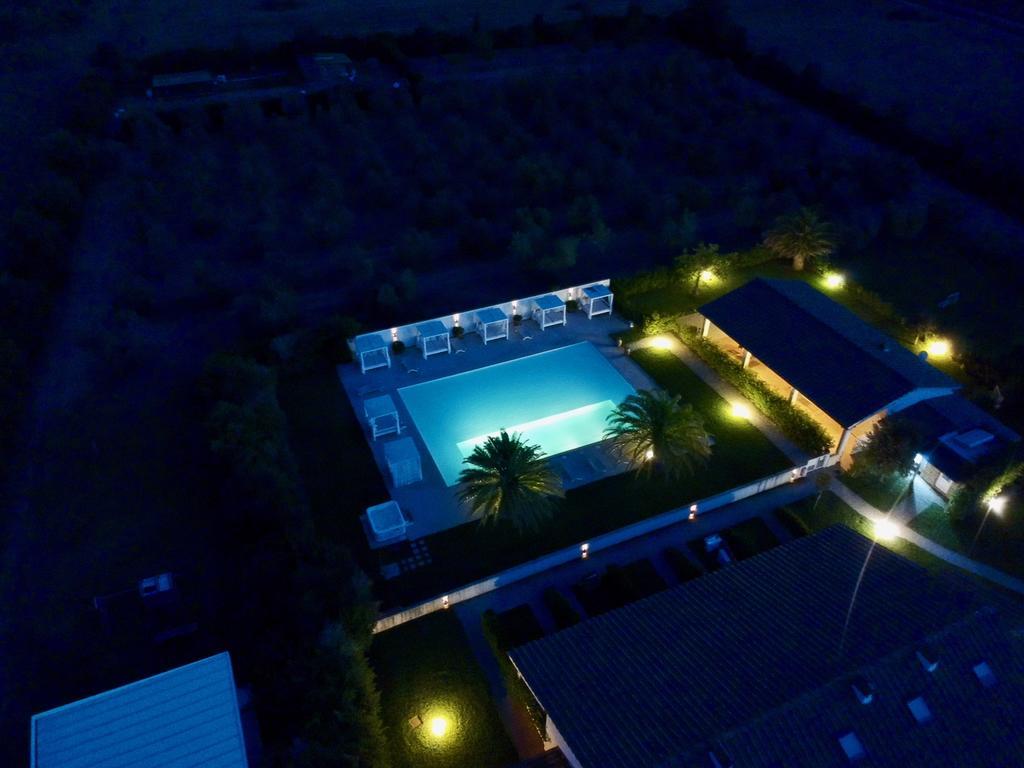 Relais Le Fornacelle Aparthotel Castagneto Carducci Exteriör bild