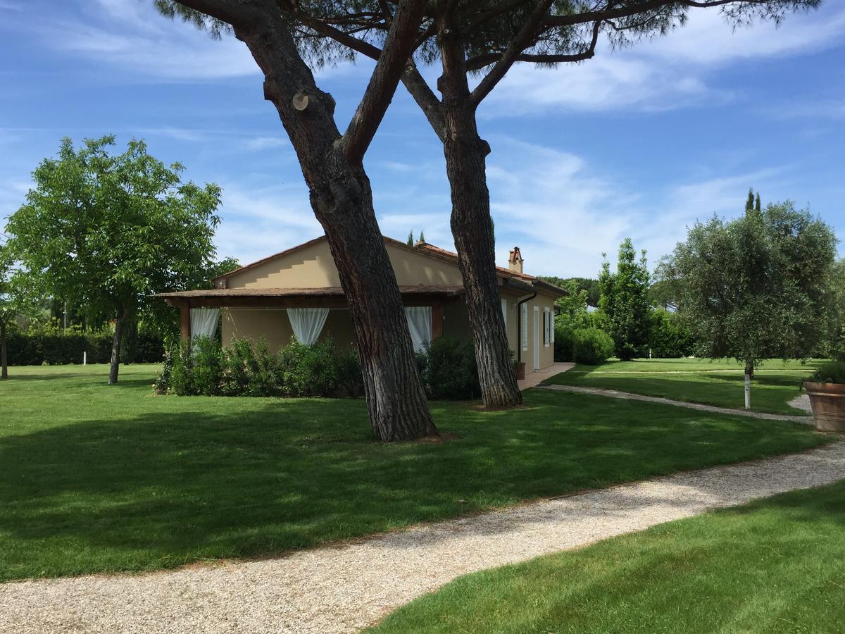 Relais Le Fornacelle Aparthotel Castagneto Carducci Exteriör bild