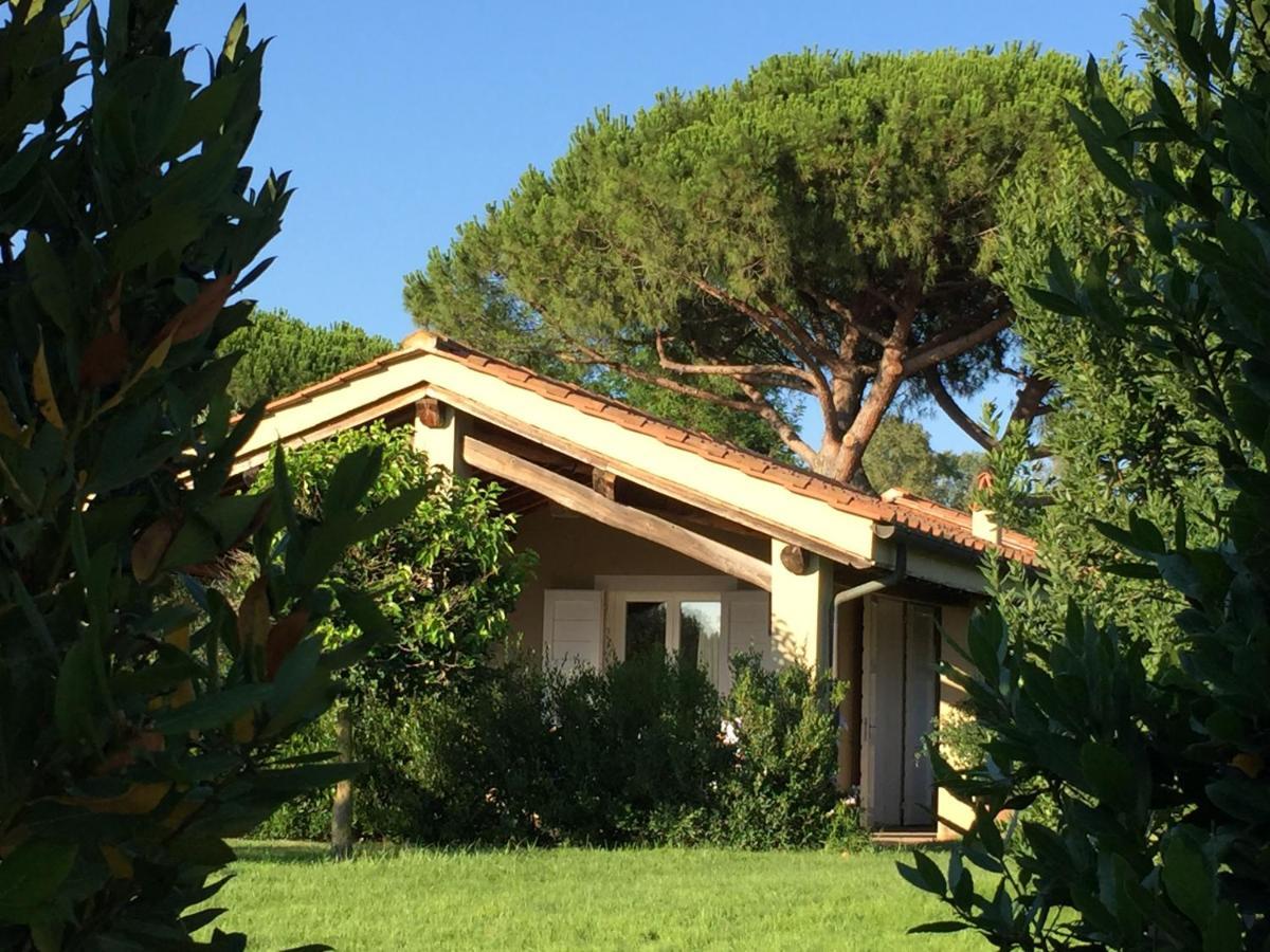 Relais Le Fornacelle Aparthotel Castagneto Carducci Exteriör bild